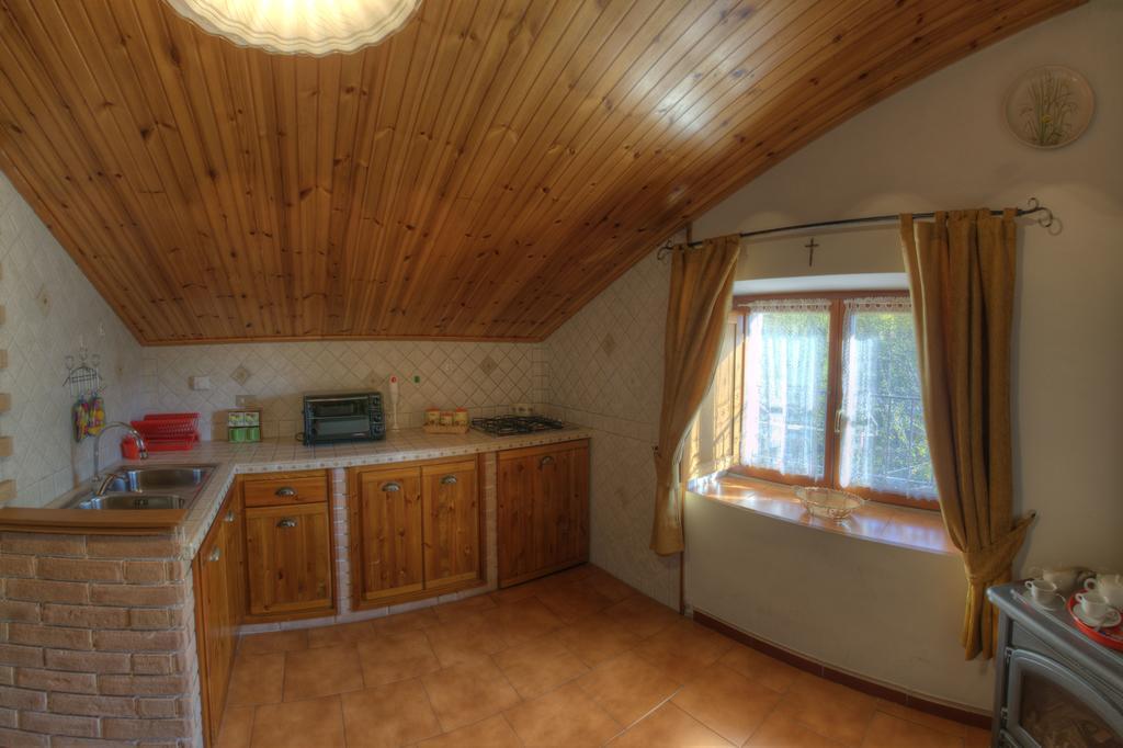 Appartamenti De Sanctis Villetta Barrea Zimmer foto